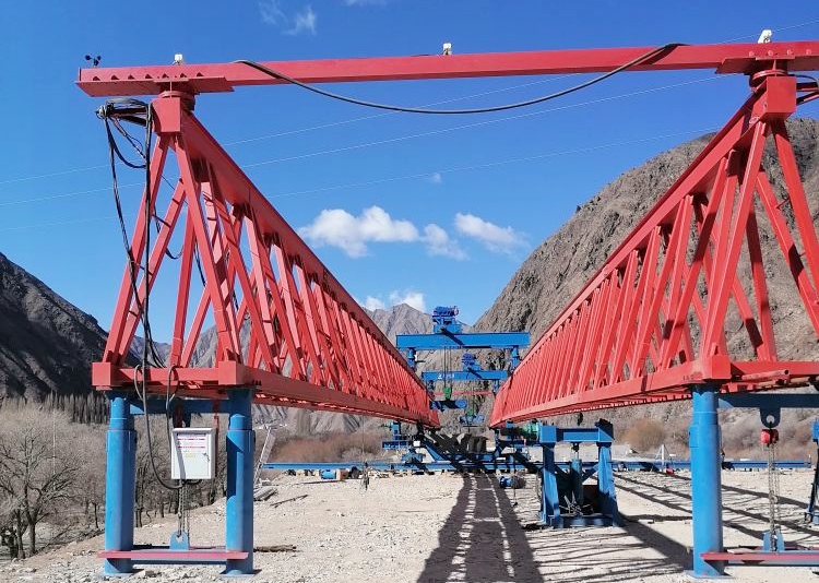 新疆第一现场丨架桥机安全监控系统解决方案